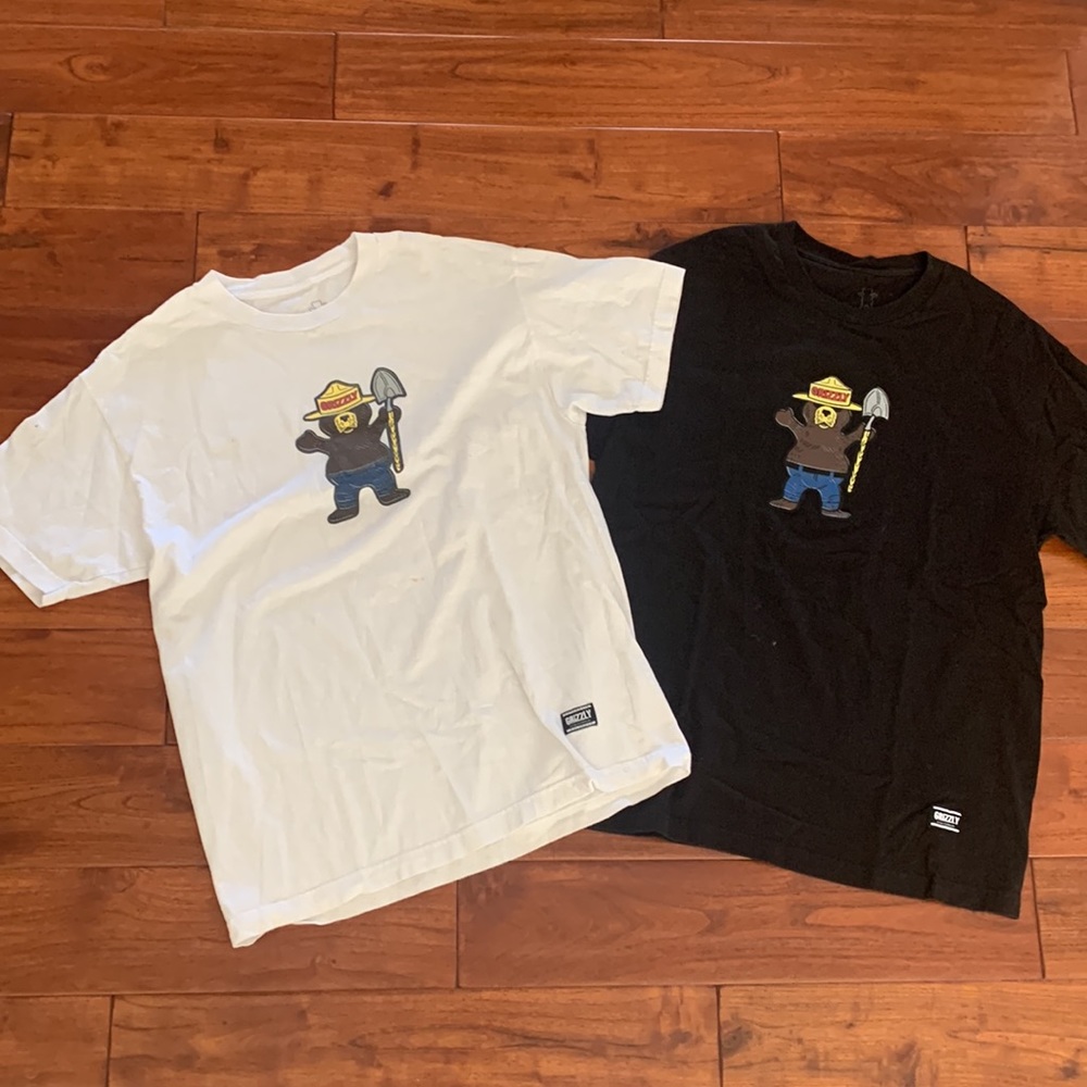 Grizzly Griptape T-Shirt Lot Men's L Black White OG Smokey Bear Short Sleeve tee